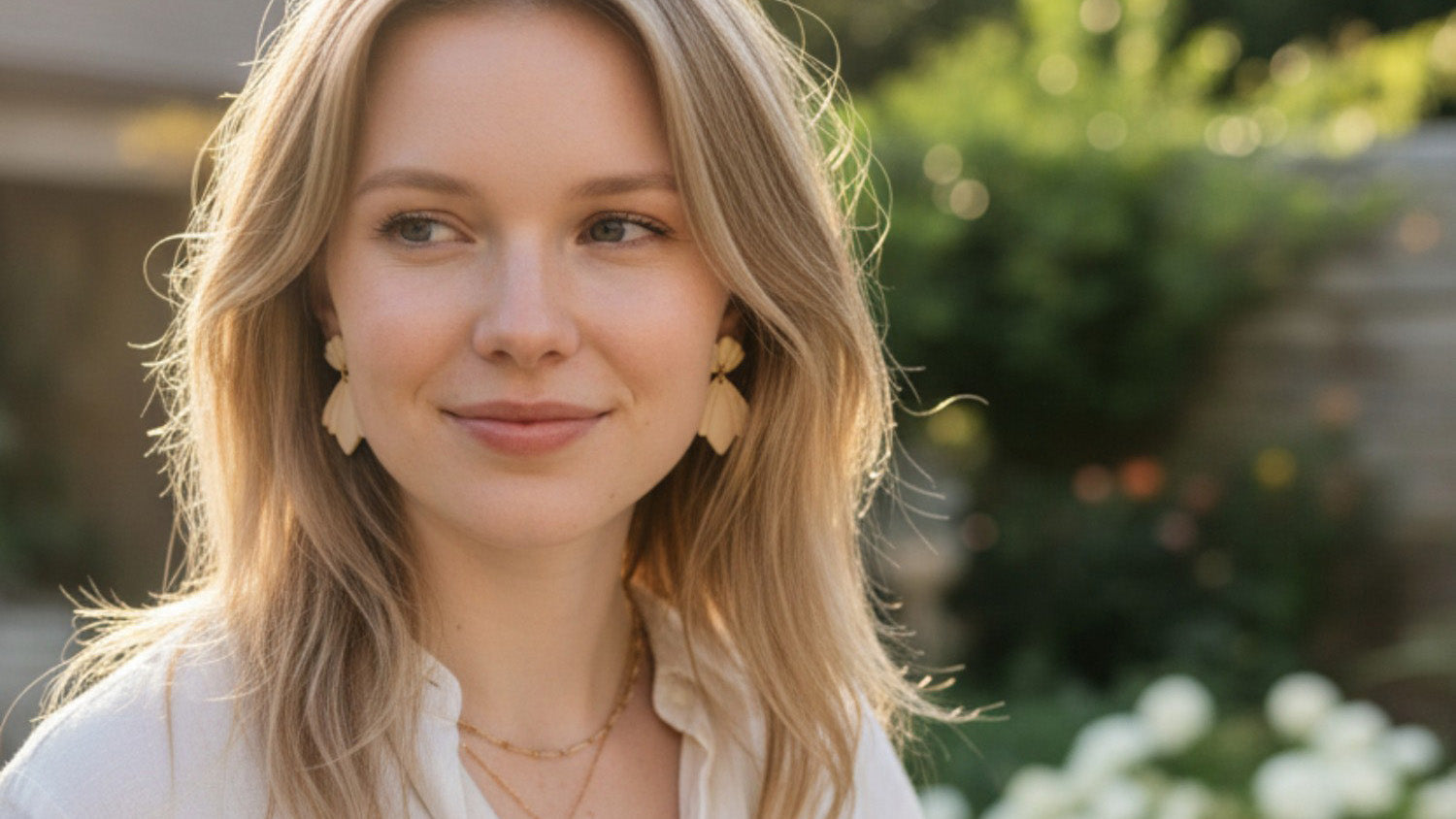 What Earrings to Wear to a Summer Wedding