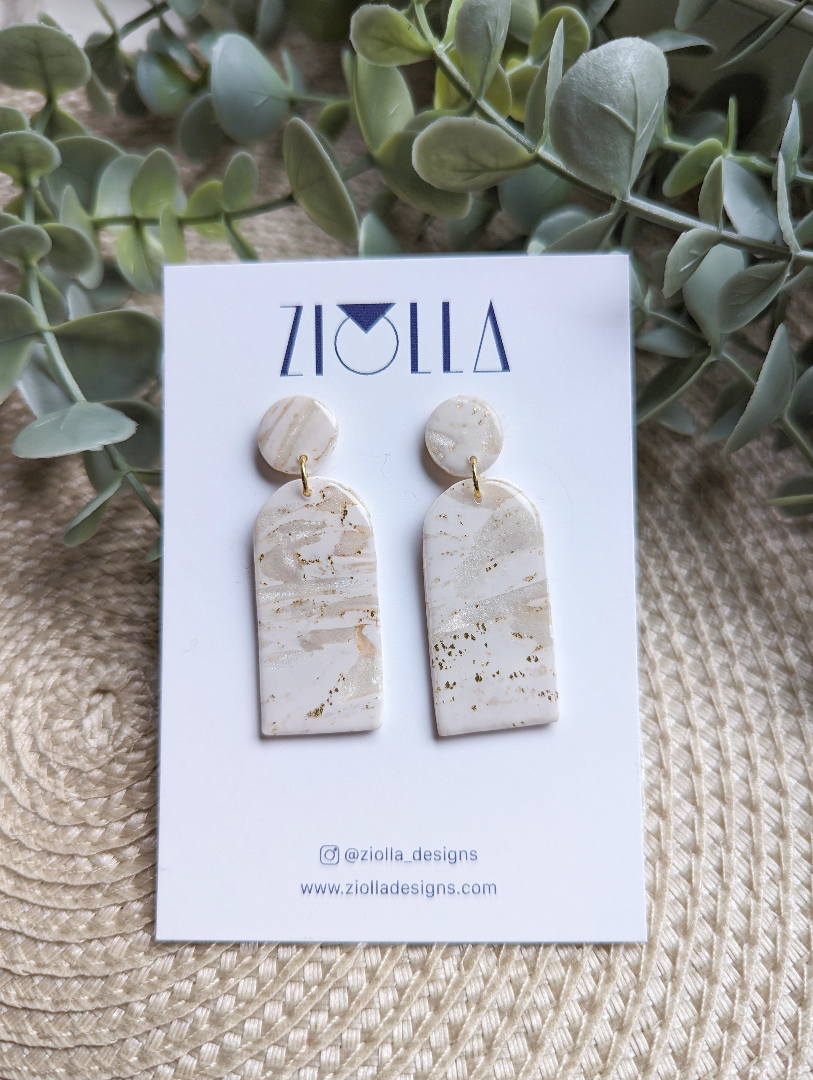 Livana - Arches image